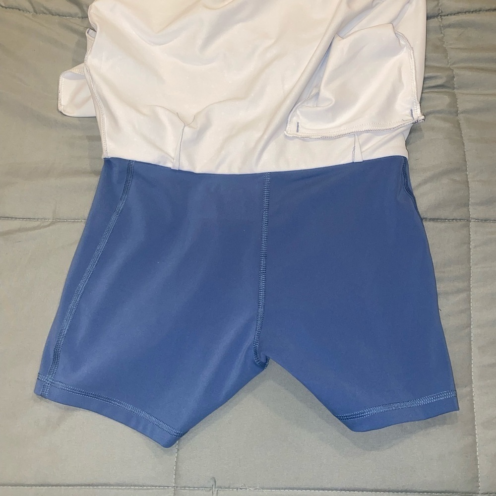 Peter Millar Women's Alice Short Putt Petal Hem Golf Skort - Storm size XS - Picture 5 of 9